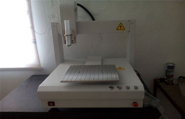 Geleidende Kleefstof/ab-Lijm/Epoxy het Uitdelen Machine voor de Raad/de Spreker van PCB